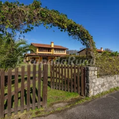 Casa África