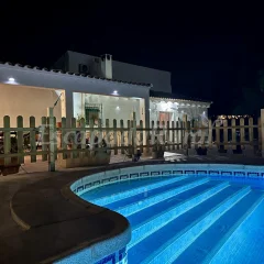 Casa Teatro Raíces