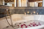 Jacuzzi