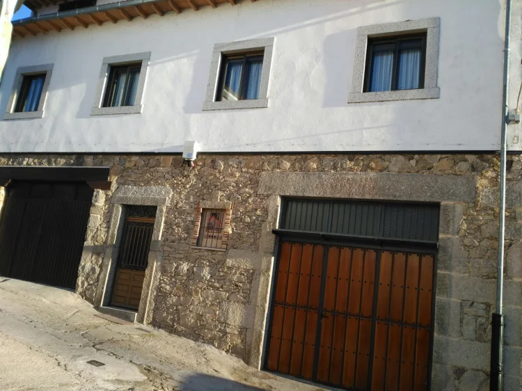 Imagen de FACHADA