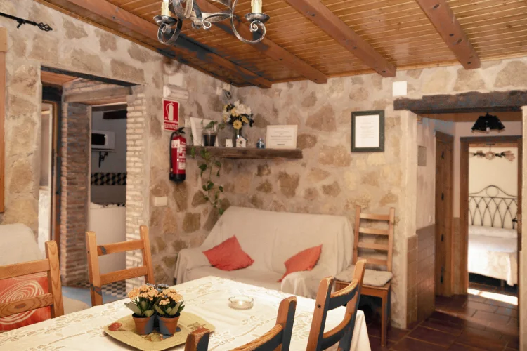 Imagen de Salón casa de piedra