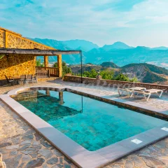 El Valle Dorado