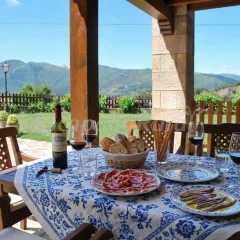 Apartamentos Lebanes