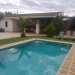 piscina y porche
