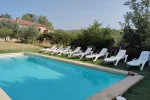 Vacaciones en el bosque con piscina privada 
