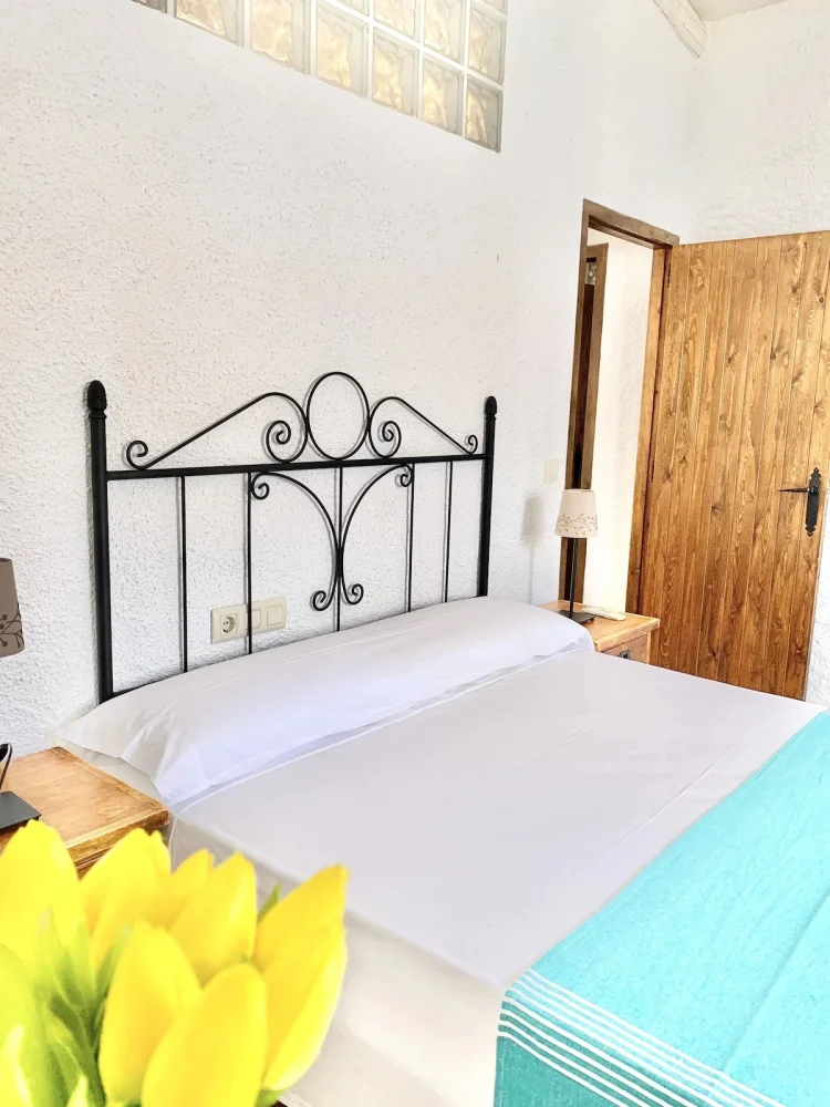 Imagen de Dormitorio cama doble
