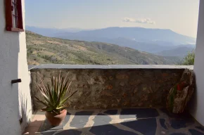 Imagen de La Casita de la Puerta Roja