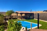 Piscina con Barbacoa