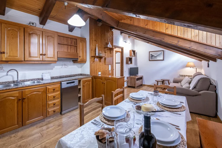 Imagen de Ático: salón - comedor y cocina