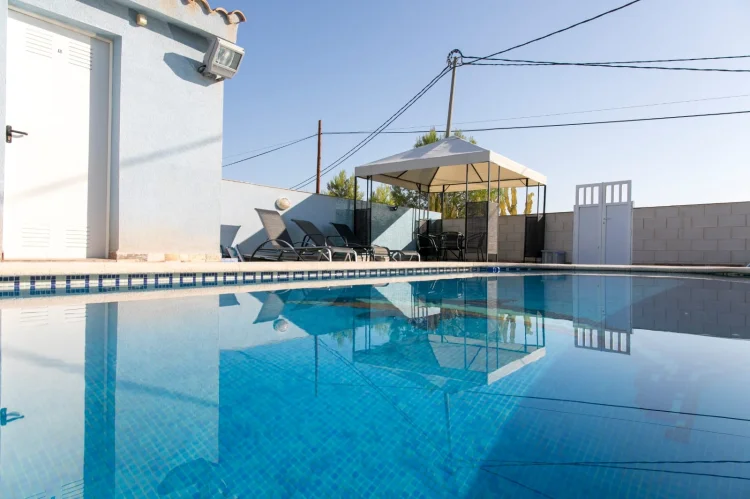 Imagen de Piscina compartida