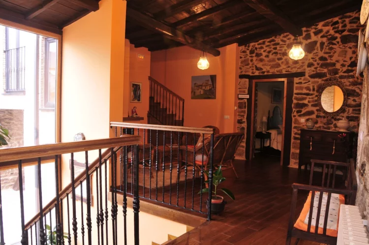 Imagen de Entrada apartamentos y habitaciones