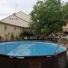 Piscina en el patio 