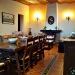 La casa rural  La Zarza posee una capacidad entre 10-12 plazas, es el más grande de todos, conjuga el encanto del antiguo cortijo rústico con las comodidades de las tecnologías actuales para hacer lo más grata posible su estancia. La Zarza dispone de 3 salones, dos chimeneas, 5 dormitorios , calefacción central en toda la casa, un gimnasio y un gran merendero con piscina privada y barbacoa, así como una terraza con vista panorámica entre otras características.