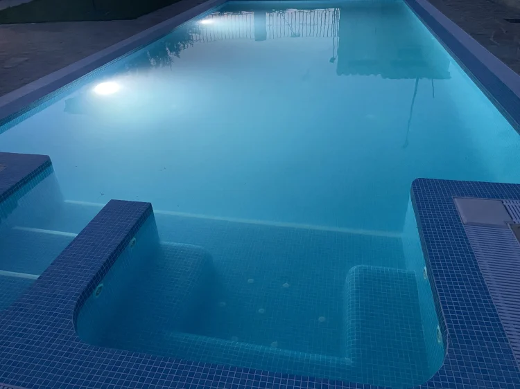 Imagen de PISCINA