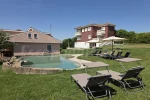 "Últimas fechas disponibles Junio-Casa rural exclusiva para grupos con piscina privada y jacuzzi en un entorno idílico"